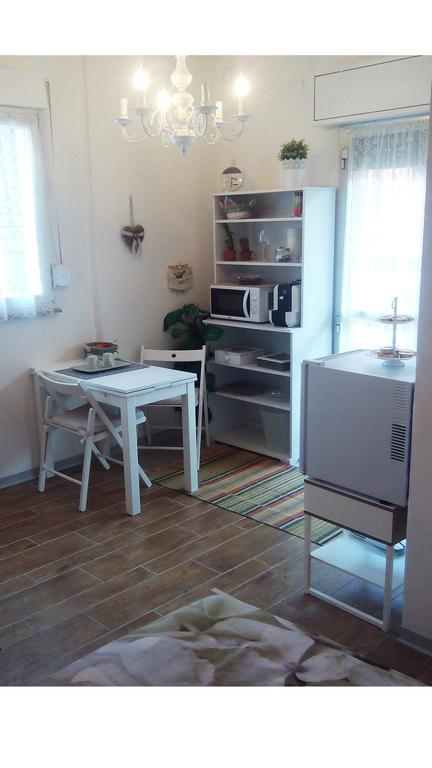 La Casa Delle Betulle Cardano Al Campo Quarto foto
